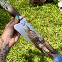 Faca Artesanal Premium "Espírito Campeiro" - Gravação Cavalo em Alto Relevo